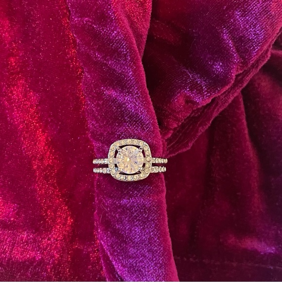 2.5 Carat Halo Promise WEDDING Bridal Set 925 Silver SIZE 9 - Picture 5 of 11